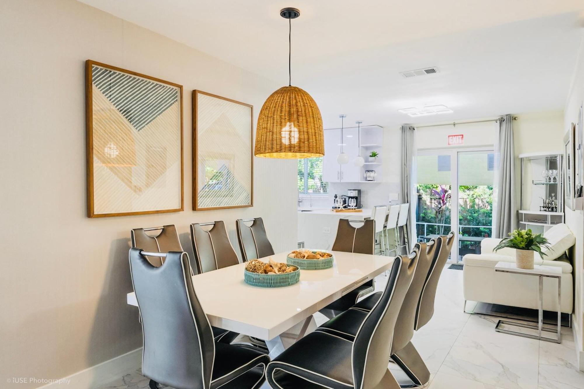 Coastal Paradise 7 Min To Beach With Game Room Mini Golf And Heated Pool Hollywood Exterior photo